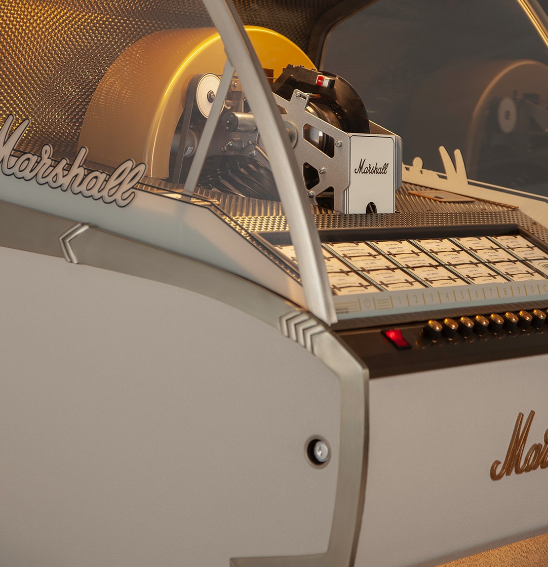 sound-leisure-marshall-rocket-vinyl-jukebox-cream image 8