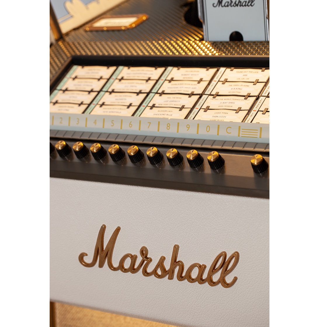 sound-leisure-marshall-rocket-vinyl-jukebox-cream image 4