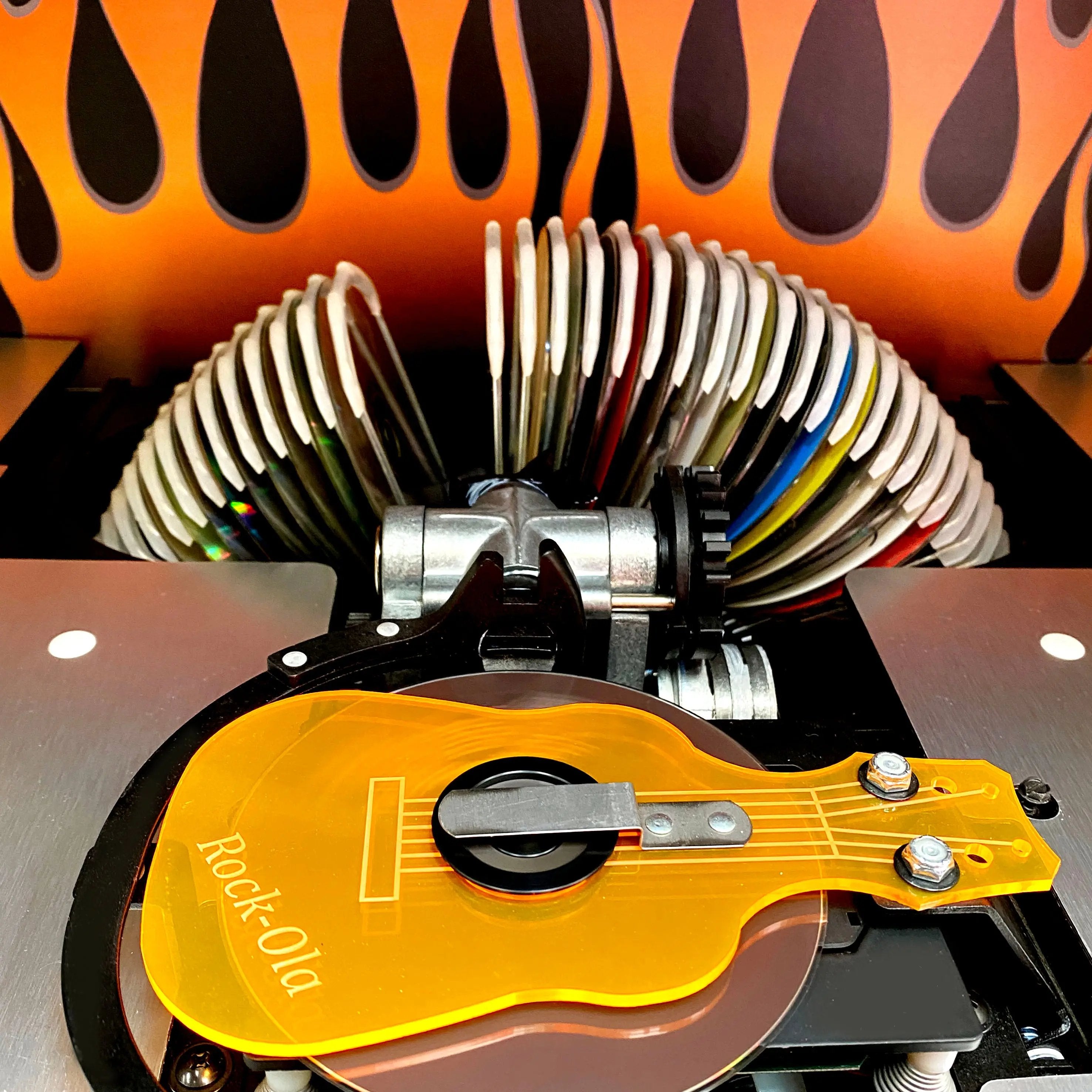 rock-ola-bubbler-harley-davidson-flames-cd-jukebox-brushed-aluminum-100-cds-blue image 5