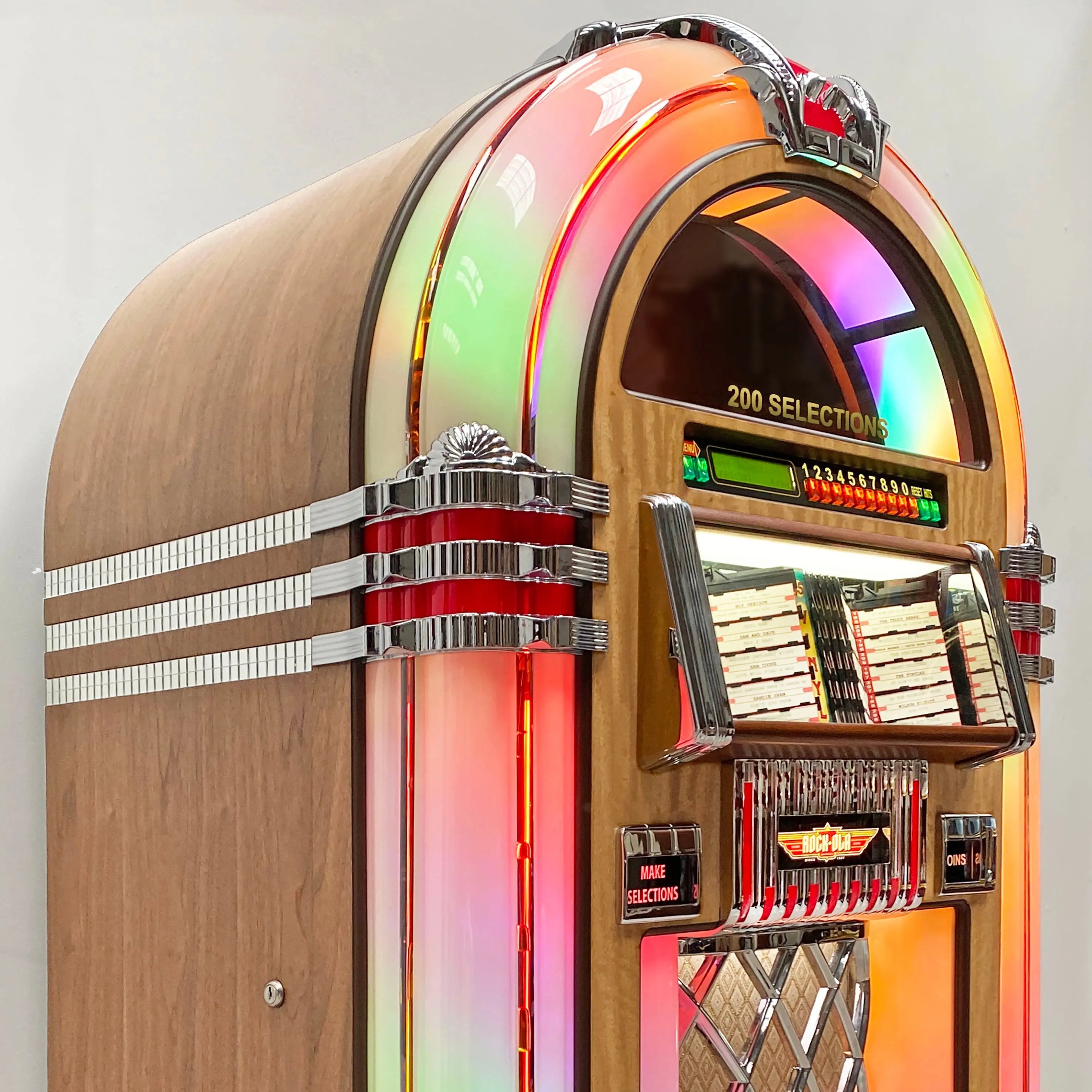 rock-ola-bubbler-vinyl-45-jukebox-light-oak-100-singles-bluetooth image 2