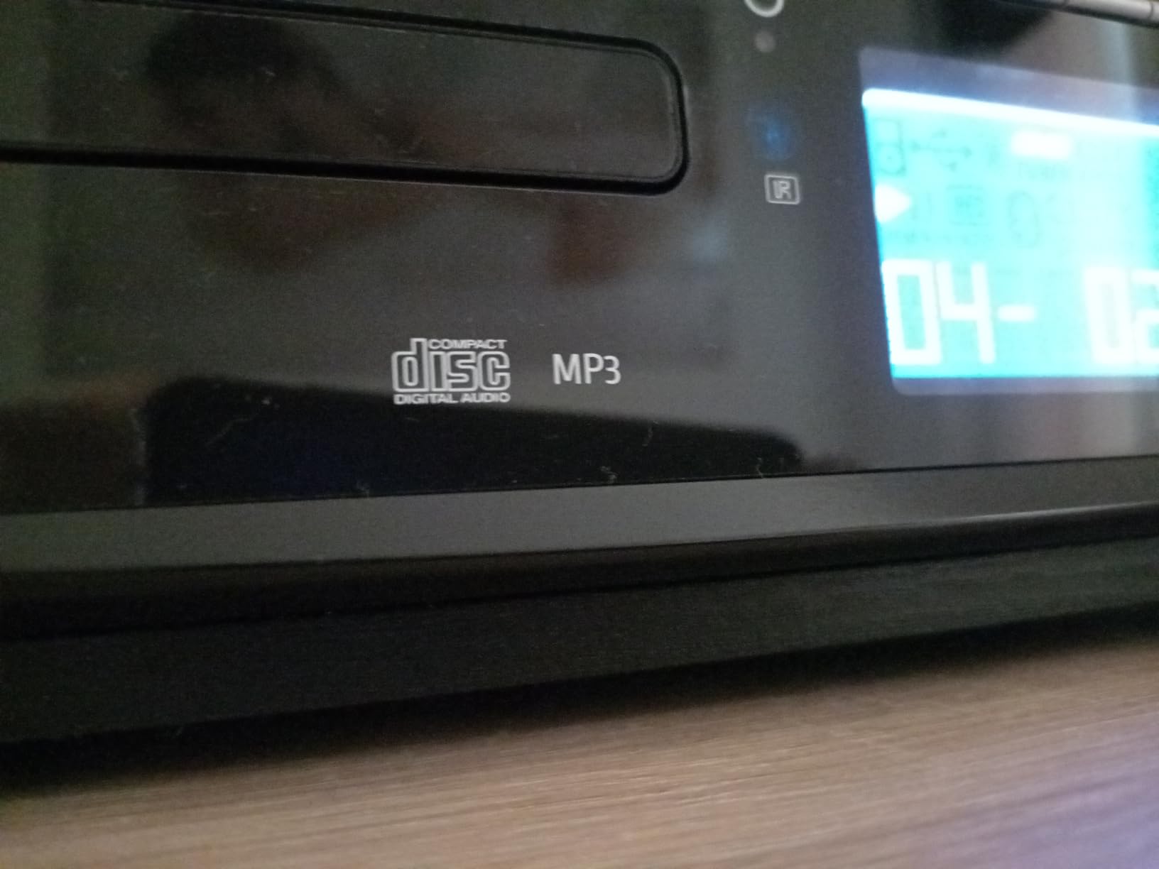 Schöne Komplettanlage fürs Wohnzimmer