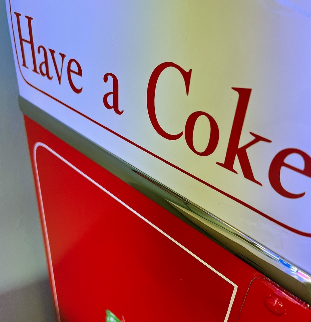 sound-leisure-original-coca-cola-fridge-vendo-81-k-hlschrank-50s image 3