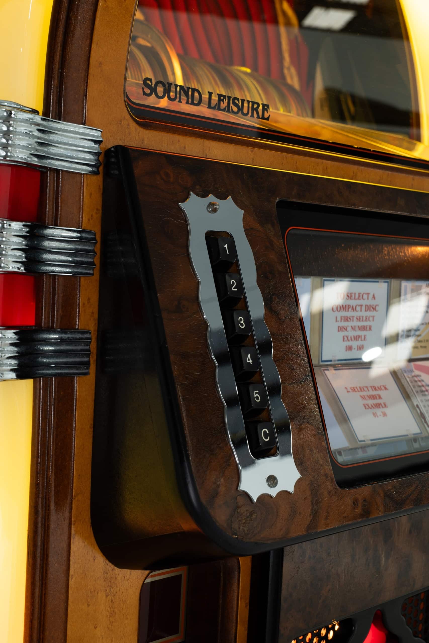 sound-leisure-manhattan-cd-jukebox-refurbished-1998 image 8