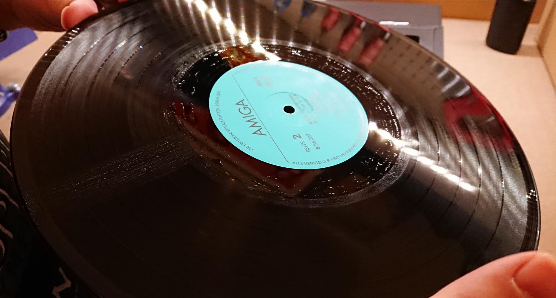 Flohmarktplatten wie neu