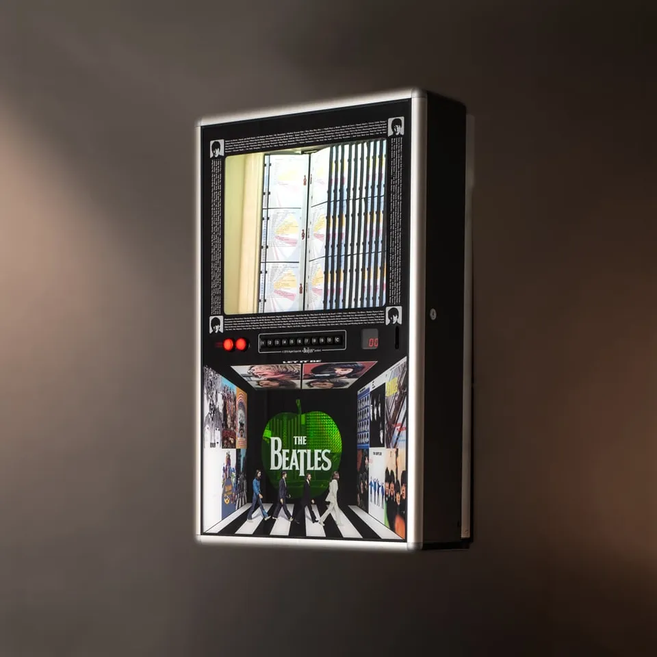 sound-leisure-superstars-digital-audio-jukebox-manhattan image 1
