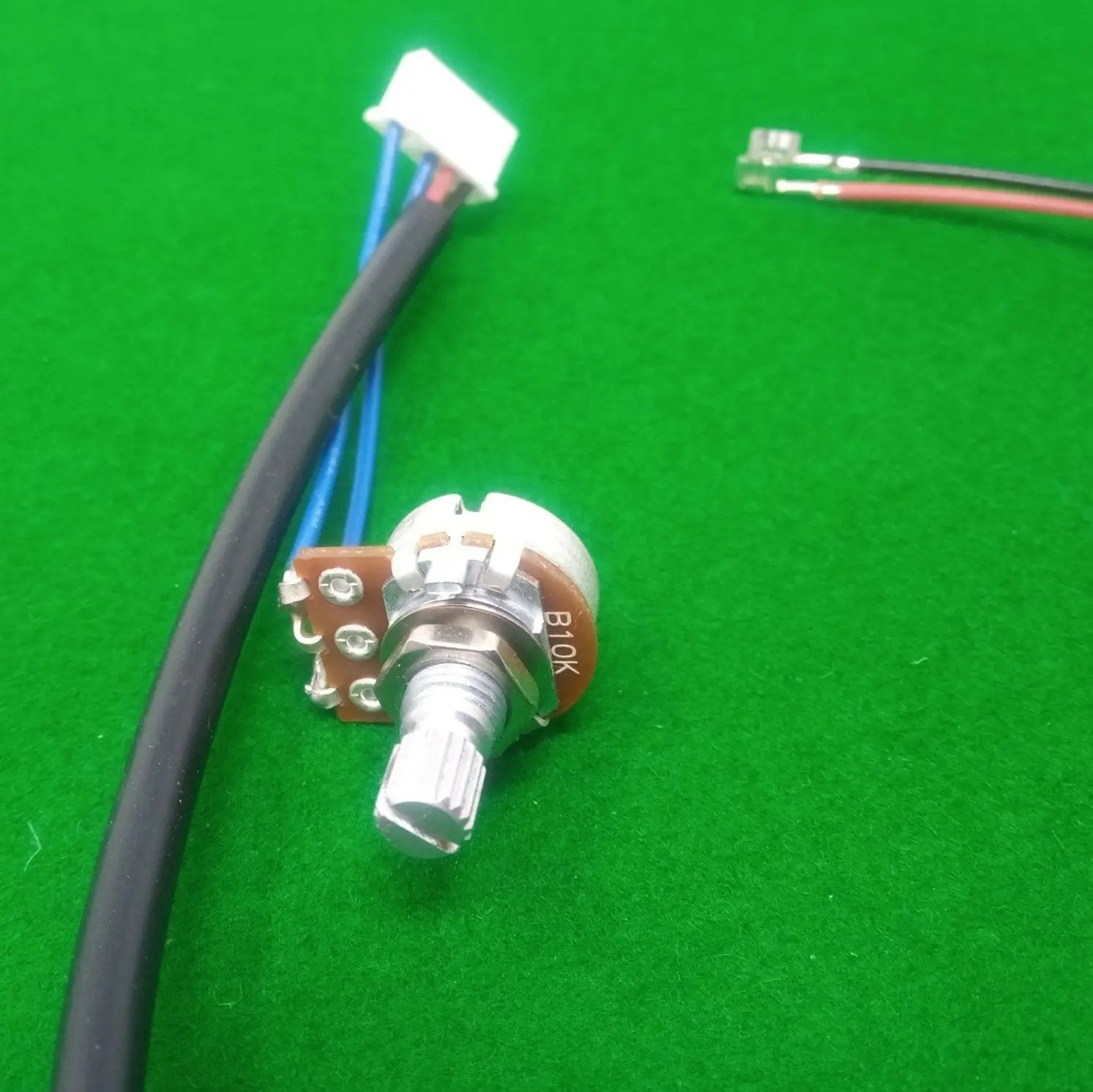 rock-ola-turntable-motor-cable-assembly-62736-a-antriebskabel-f-r-plattenteller image 3