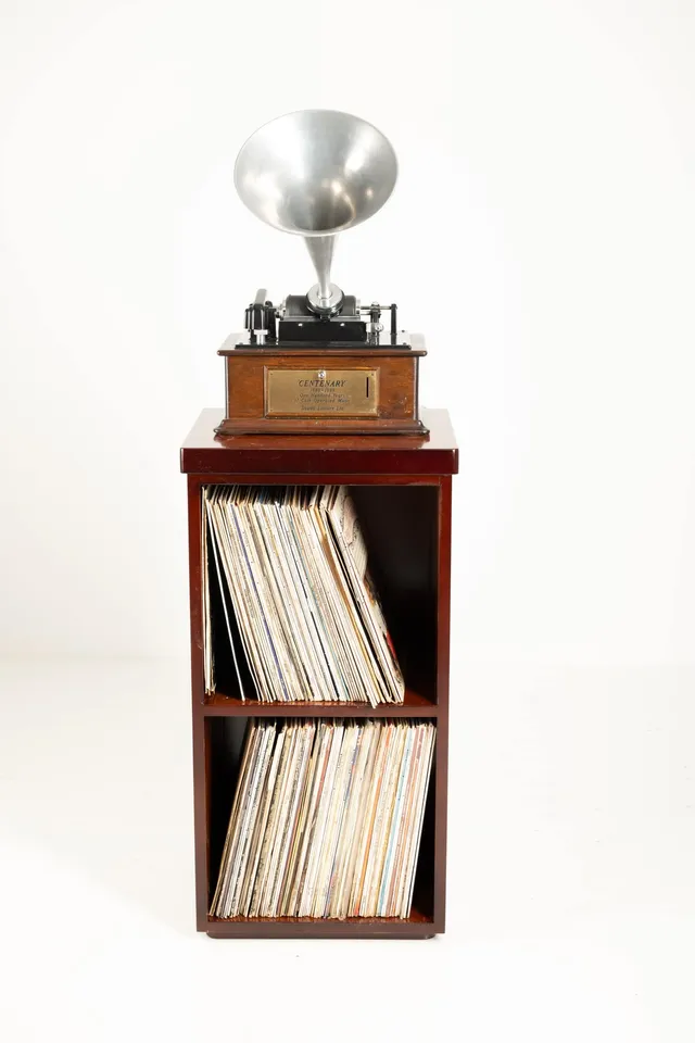 sound-leisure-vinyl-lp-schallplattenhalter image 1