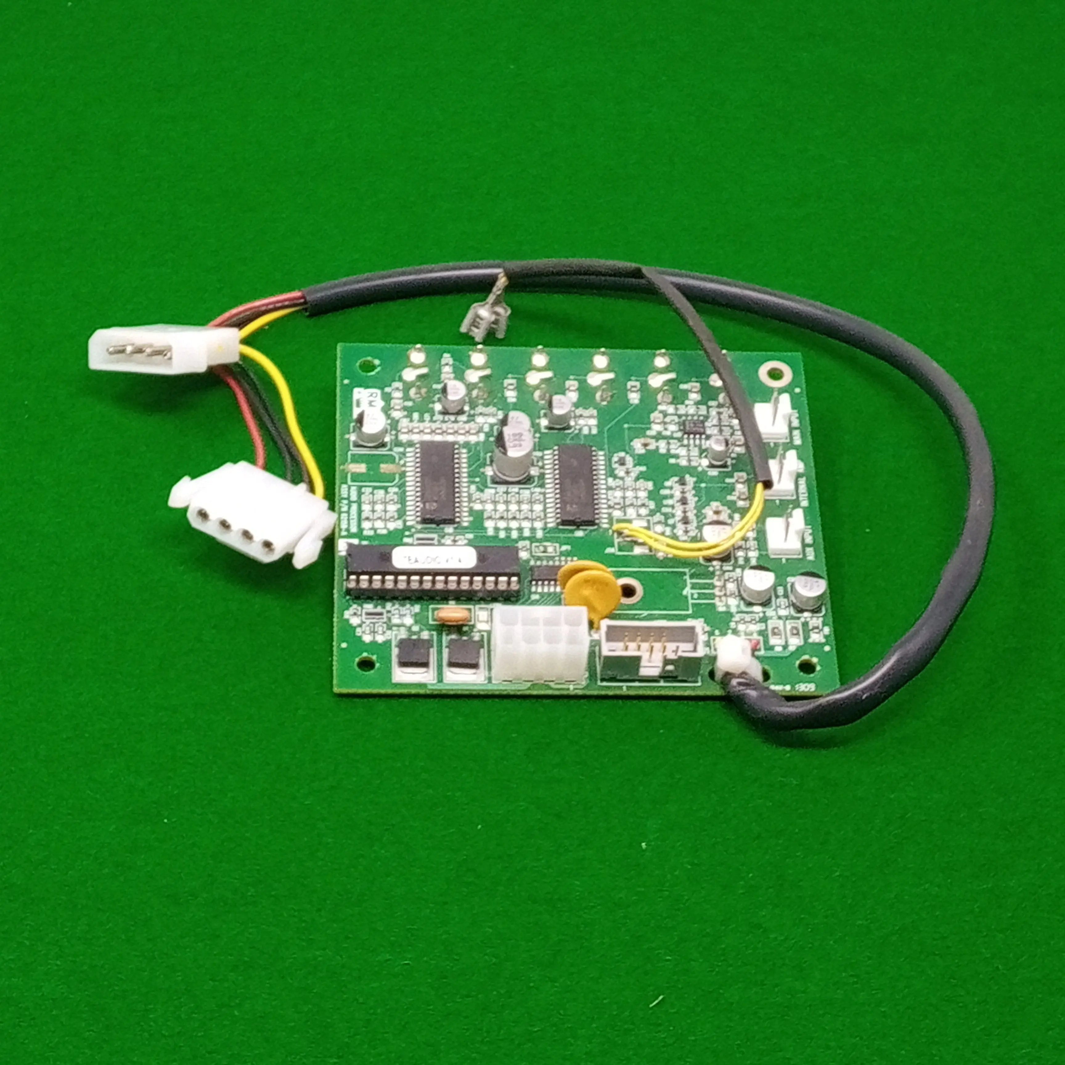 rock-ola-audio-processor-pcb-assembly-62158-a-f-r-music-center image 2