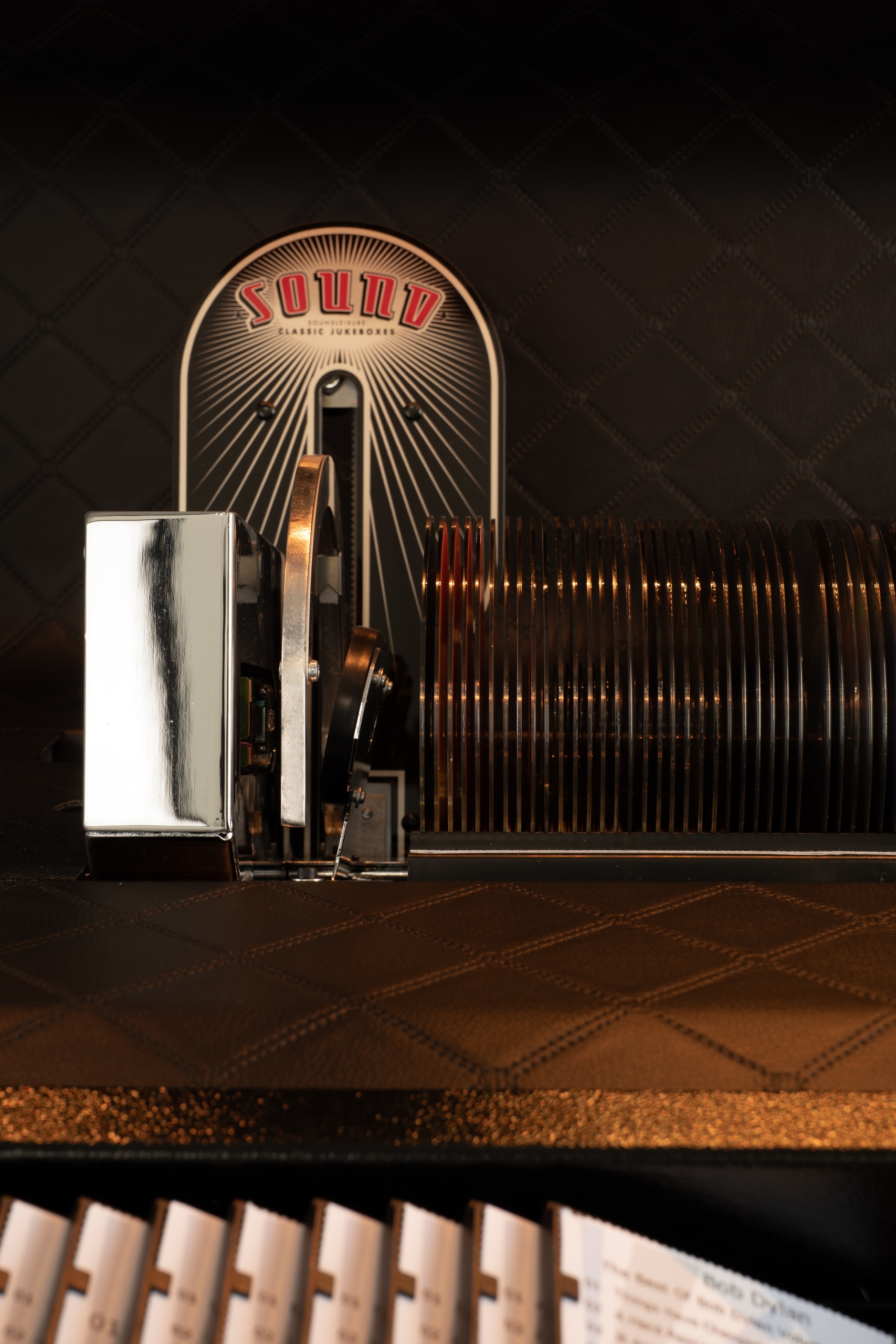 sound-leisure-streamliner-rocket-cd-jukebox image 8