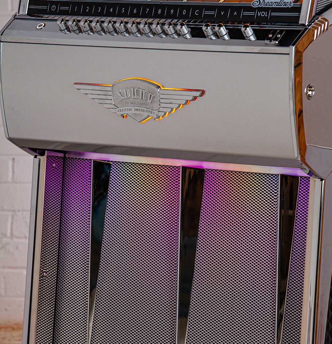 sound-leisure-streamliner-rocket-vinyl-jukebox-ex-demo image 6