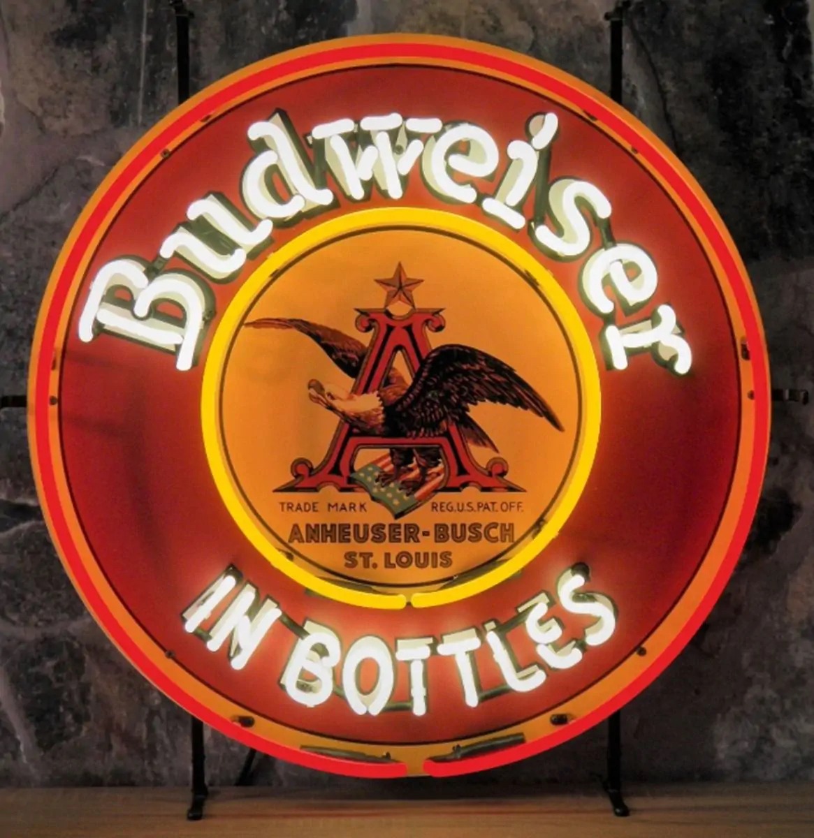 sound-leisure-neon-sign-budweiser-in-bottles-65-x-65-cm image 1