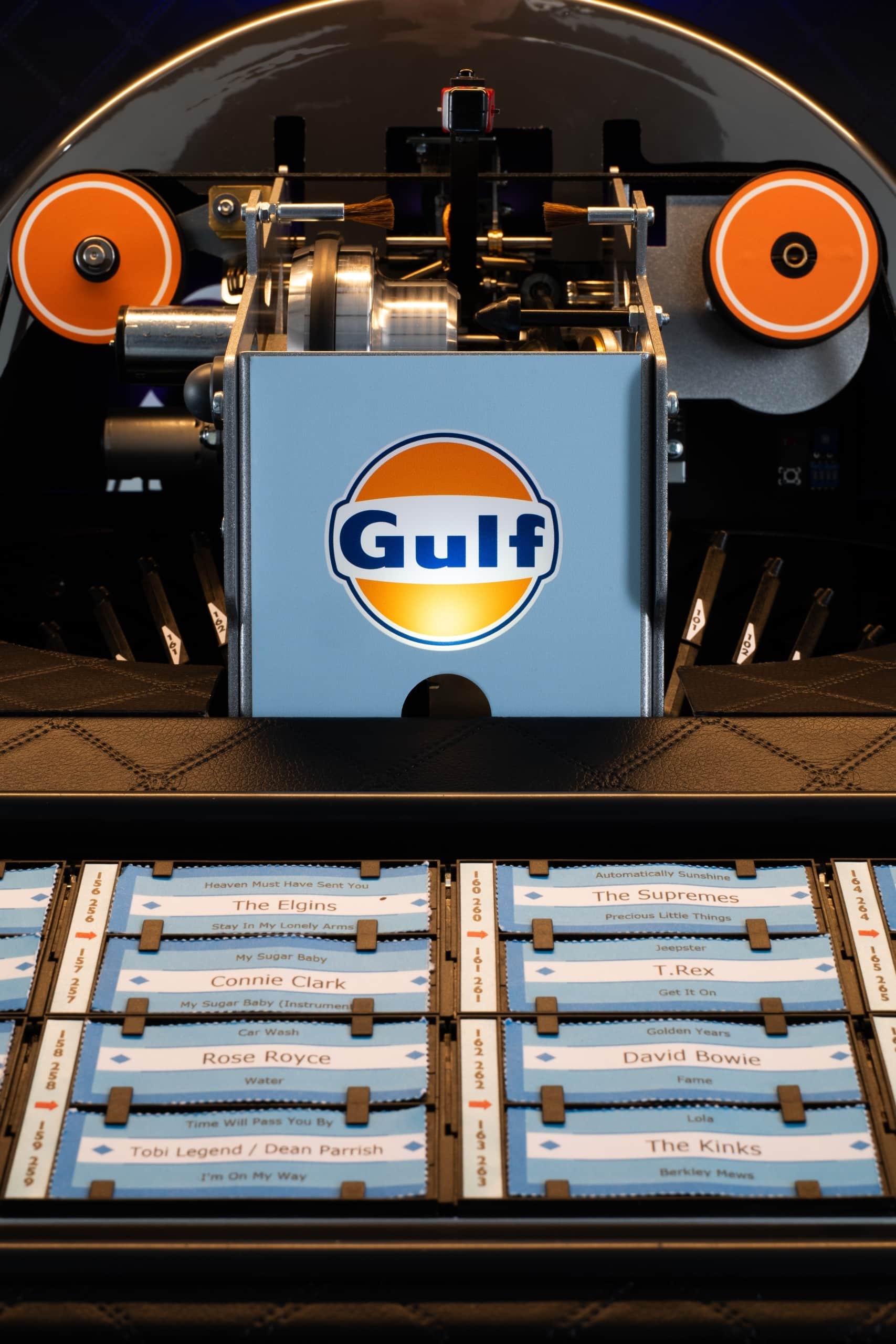 sound-leisure-gulf-vinyl-jukebox-racing-design image 3