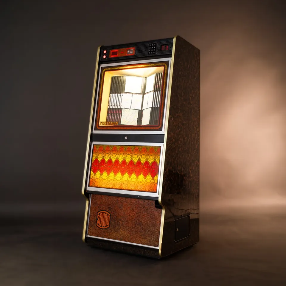 sound-leisure-statesman-jukebox image 1